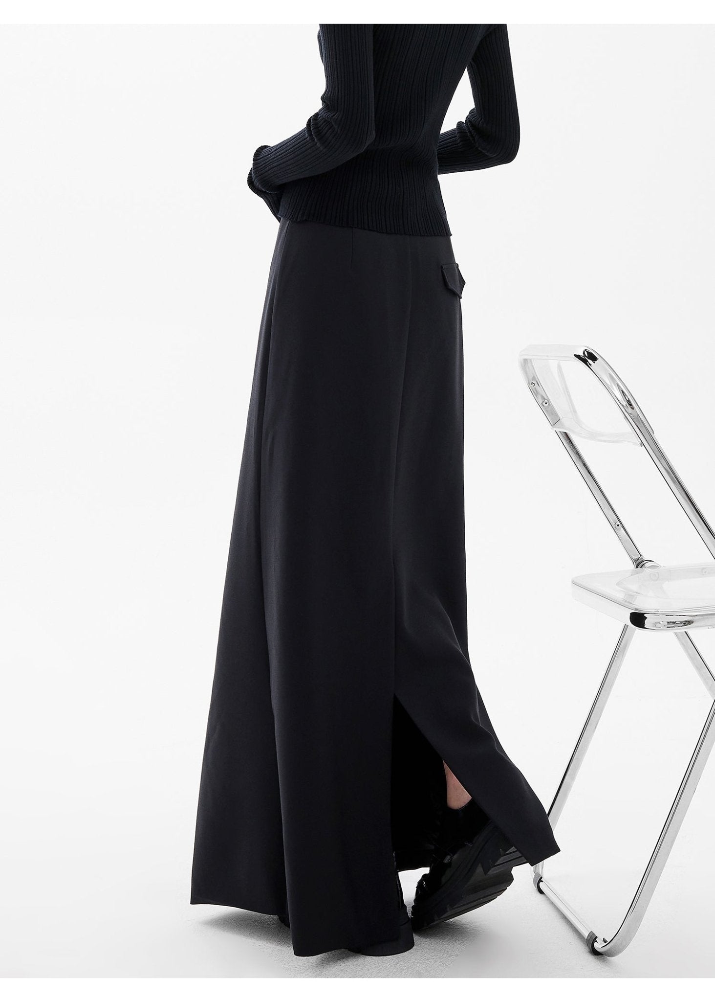 Black Side - Slit Midi Skirt - COPPING THREADS - CHICISLAND