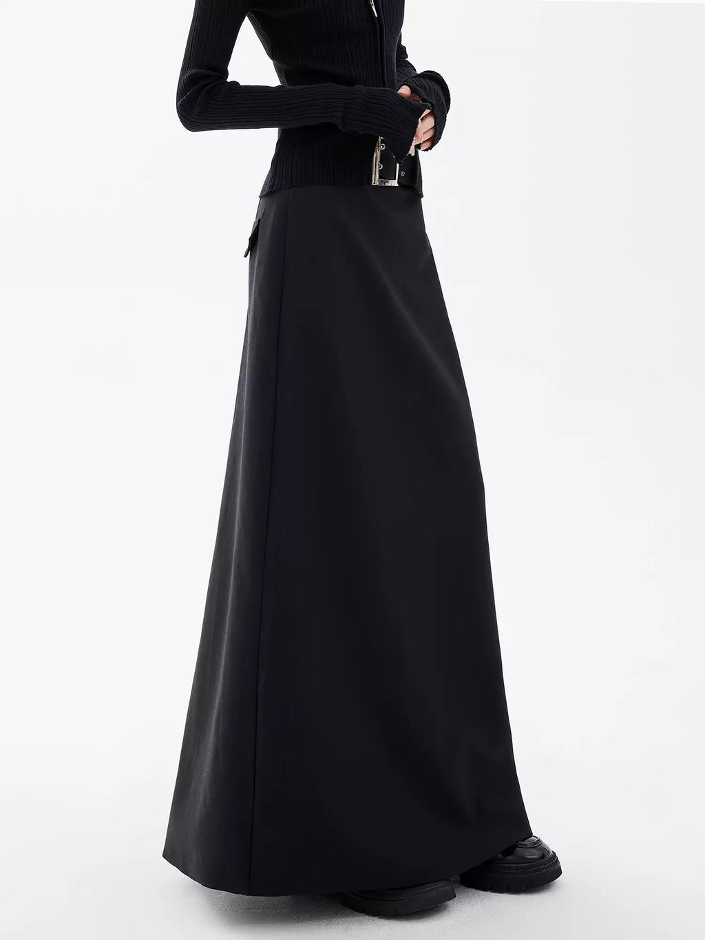 Black Side - Slit Midi Skirt - COPPING THREADS - CHICISLAND