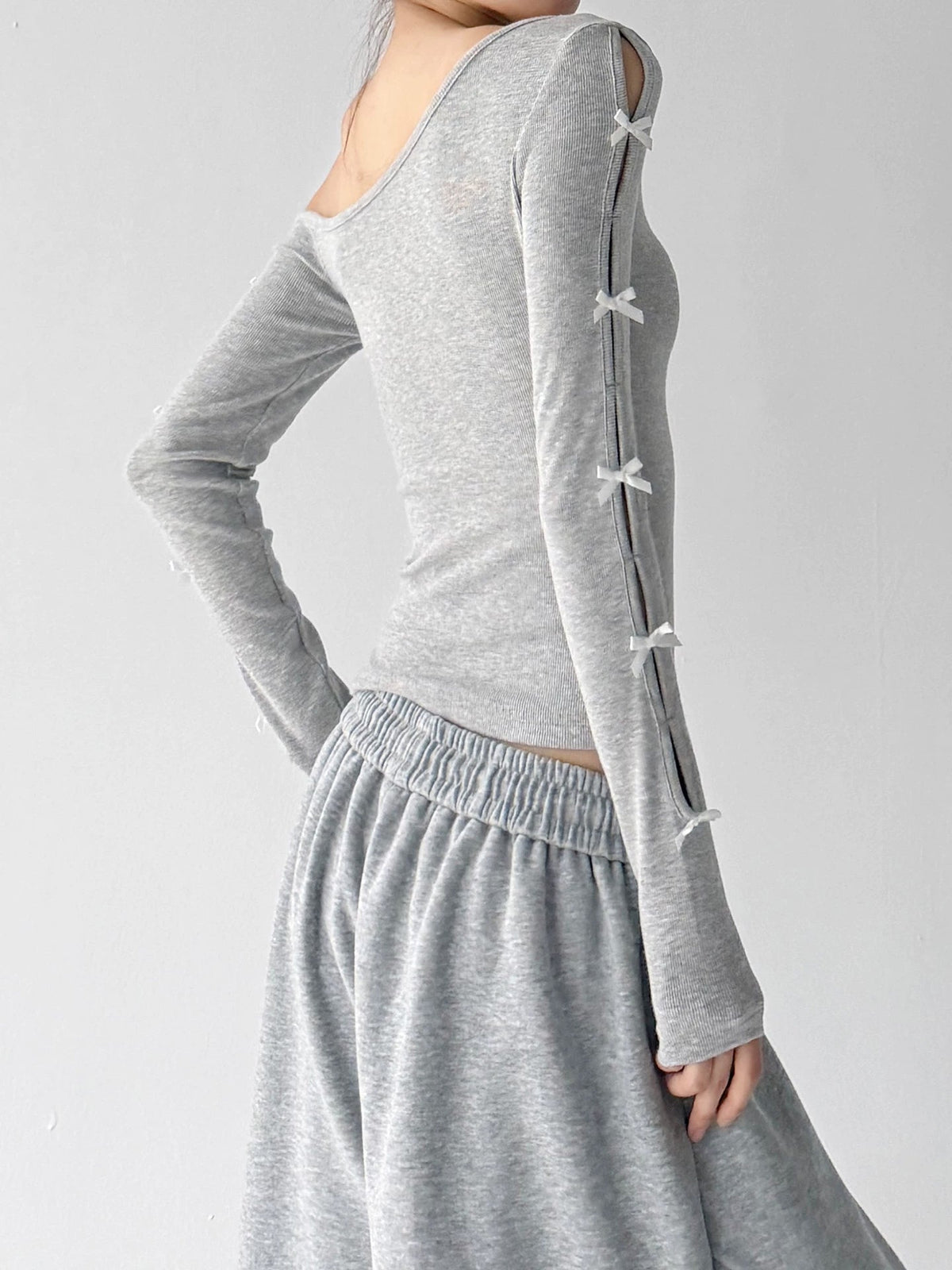 Bow-Trim Asymmetric Long-Sleeve T-Shirt - COPPING THREADS - CT ORIGINALS