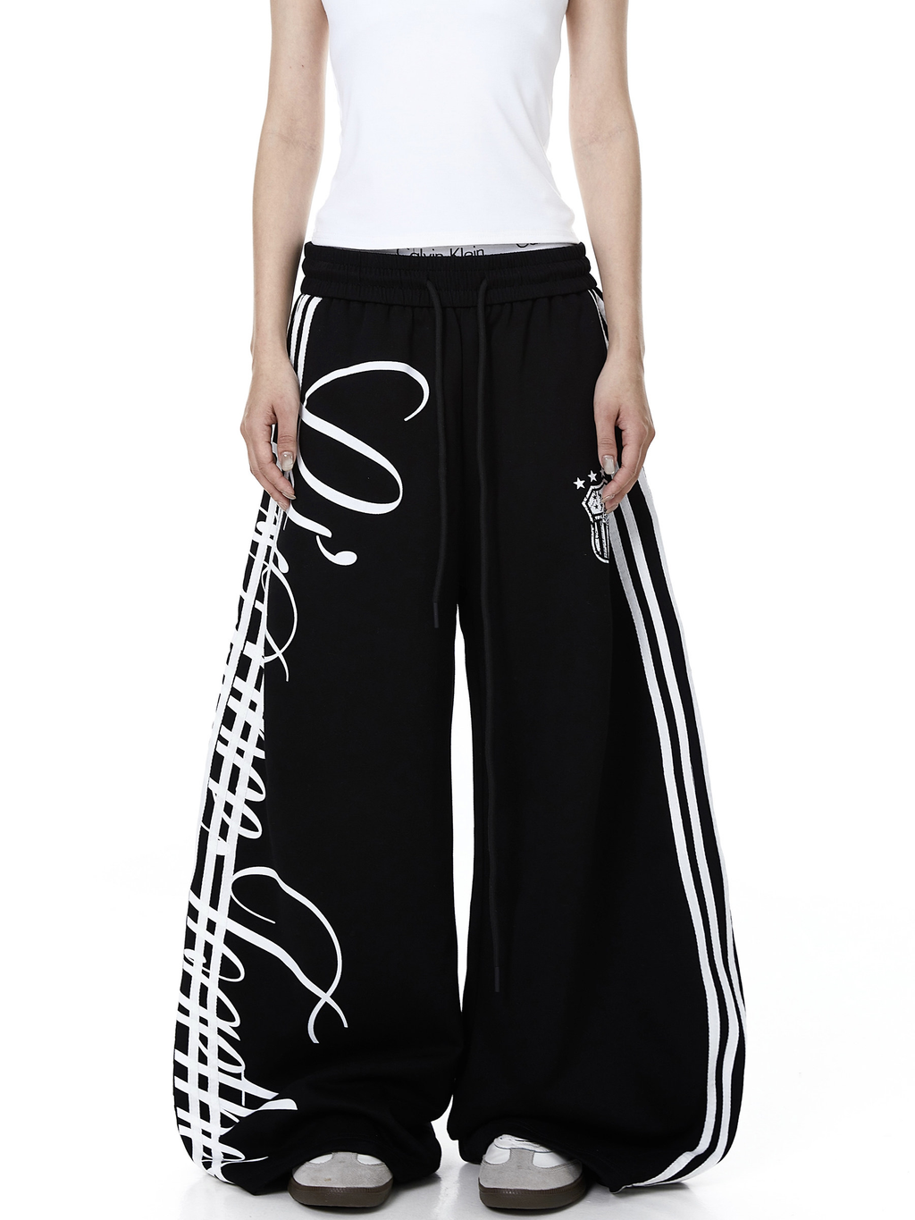 Vintage Letter Print Wide-Leg Sweatpants