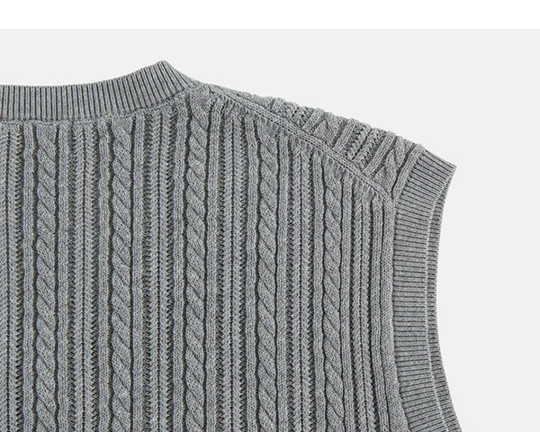 Cable-Knit V-Neck Sweater Vest - COPPING THREADS - IDLT