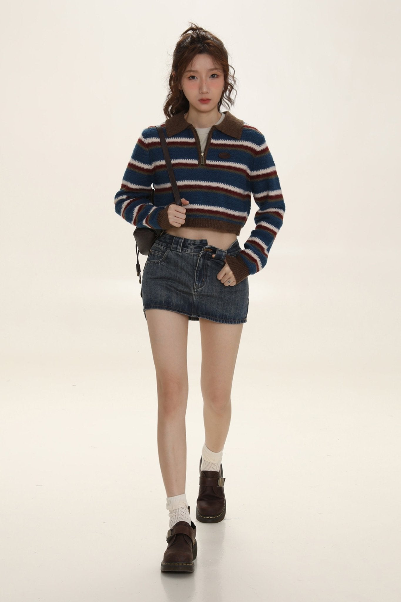 Contrast Stripe Polo Knit Sweater Secondary image