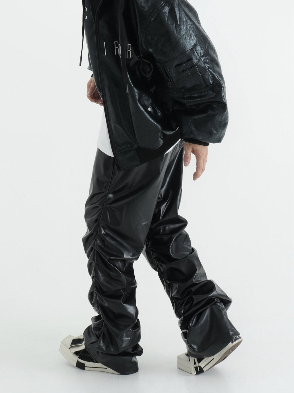 Crinkled Leather Parachute Pants - COPPING THREADS - CHICISLAND
