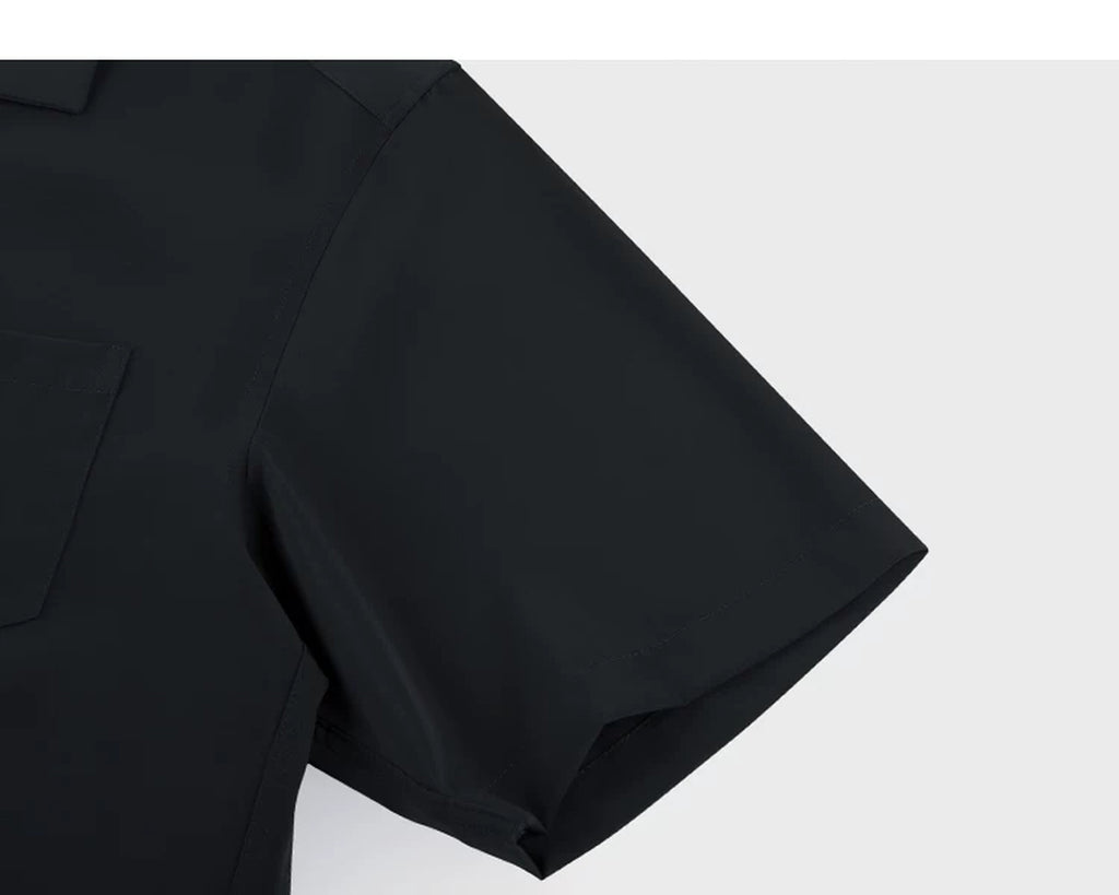 IDLT short sleeve shirt, black sleeve.