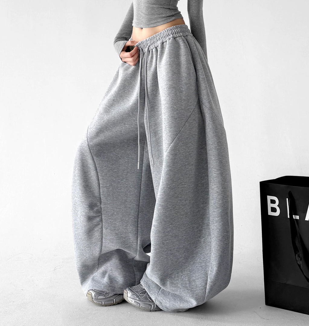 Rounded Wide-Leg Sweatpants