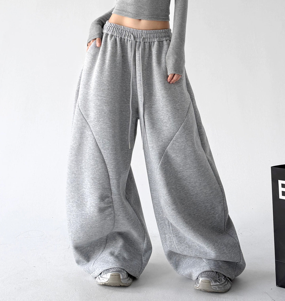 Rounded Wide-Leg Sweatpants