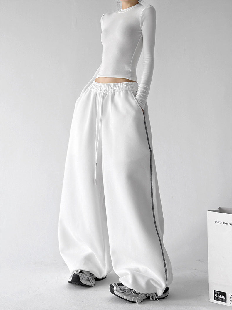 CT223 sweatpants in white, product view 33