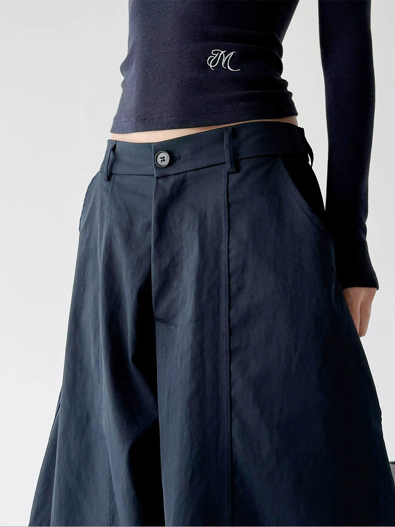 Navy wide-leg pants waist detail view - CT235