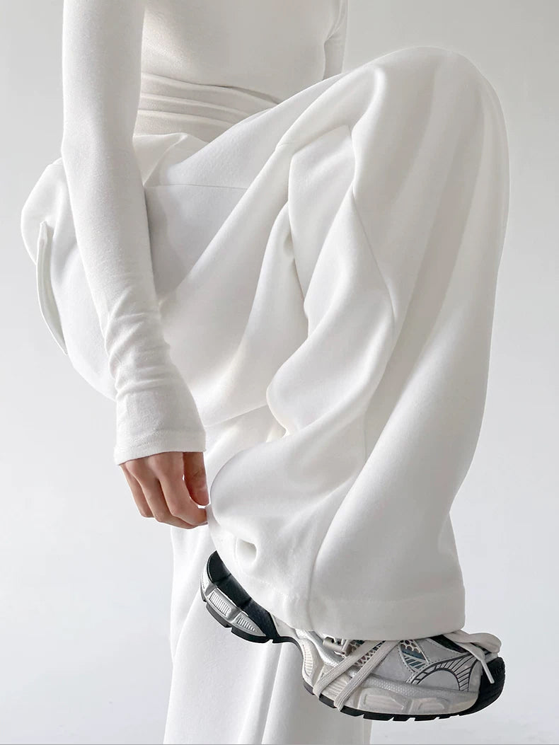White wide-leg pants, cuff detail view