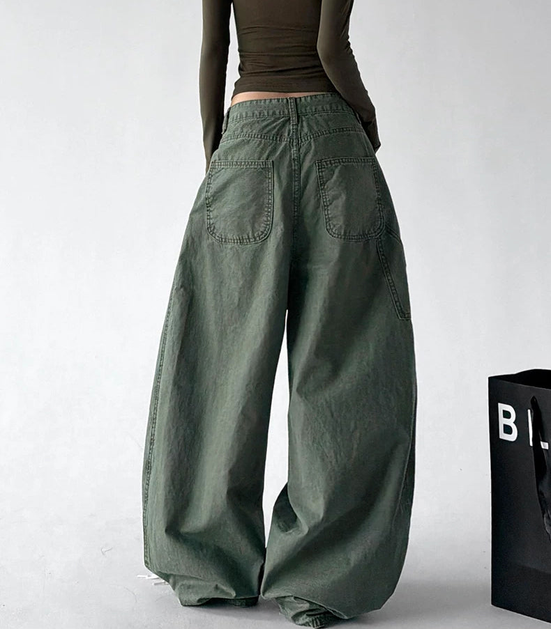 Patch-Pocket Wide-Leg Jeans