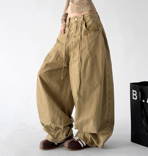 Patch-Pocket Wide-Leg Jeans