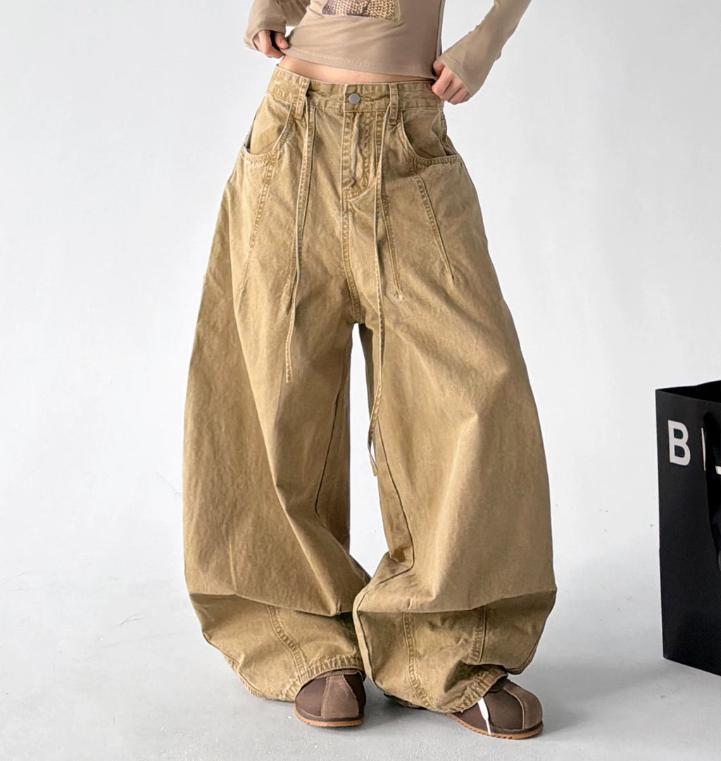 Patch-Pocket Wide-Leg Jeans
