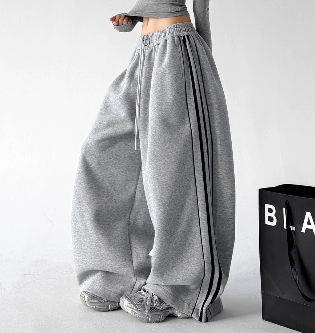 Side-Stripe Wide-Leg Sweatpants
