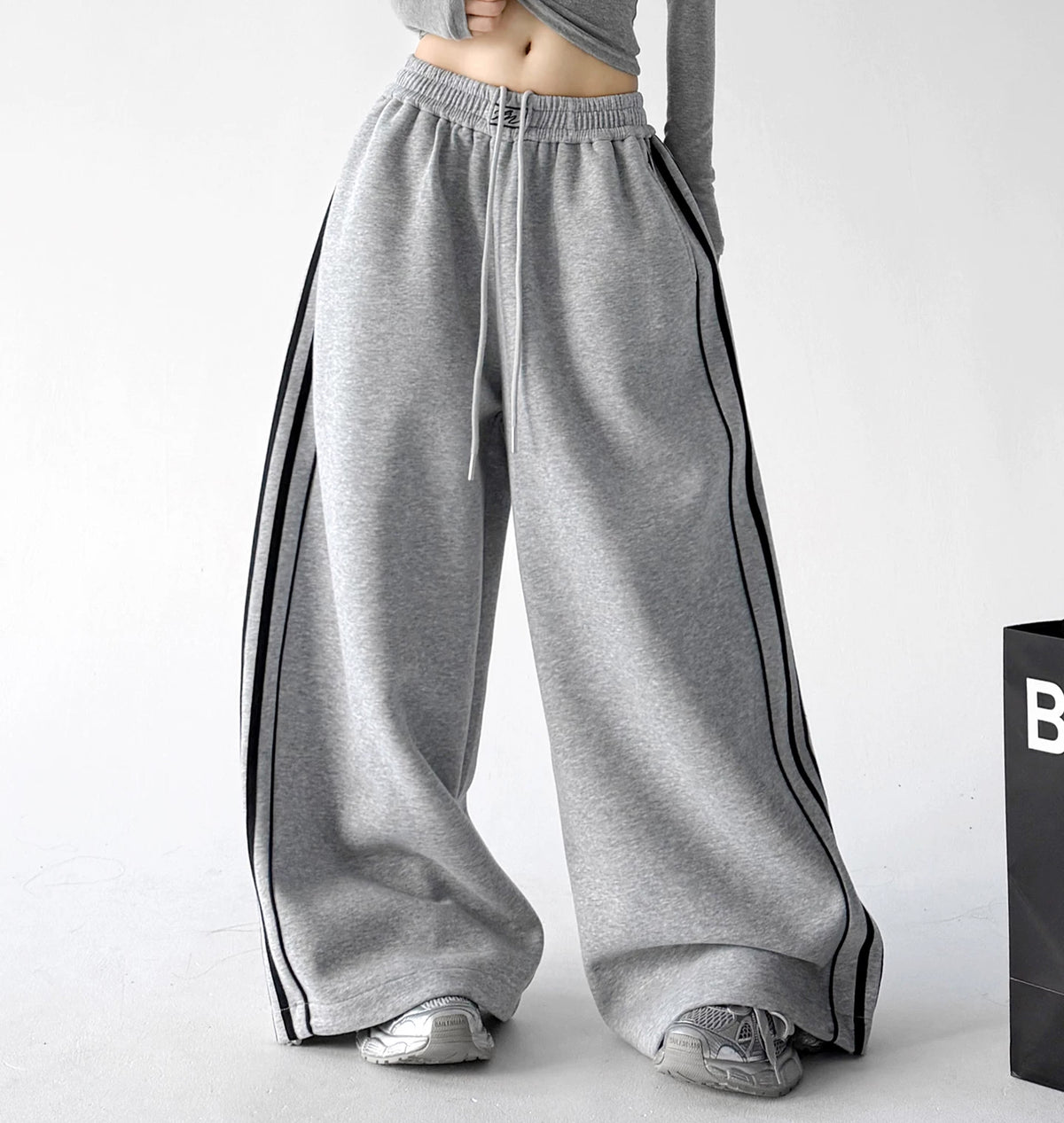 Side-Stripe Wide-Leg Sweatpants