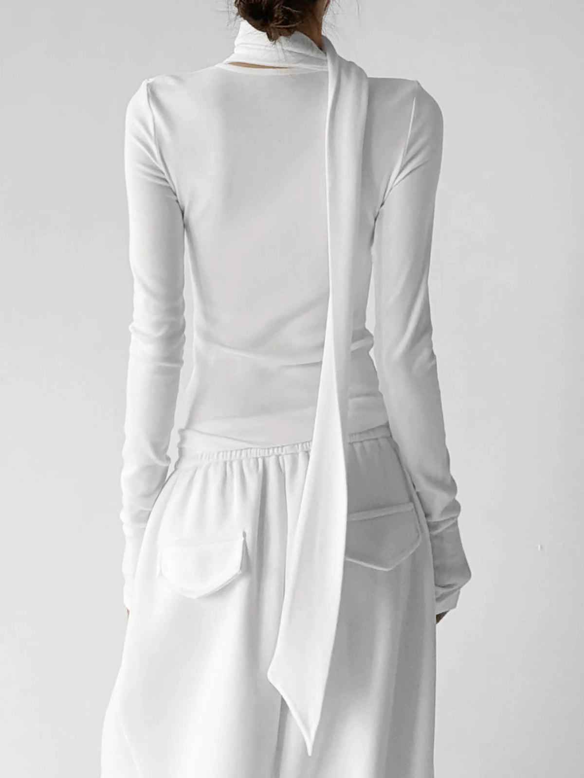 White scarf-neck long-sleeve top back - CT29285