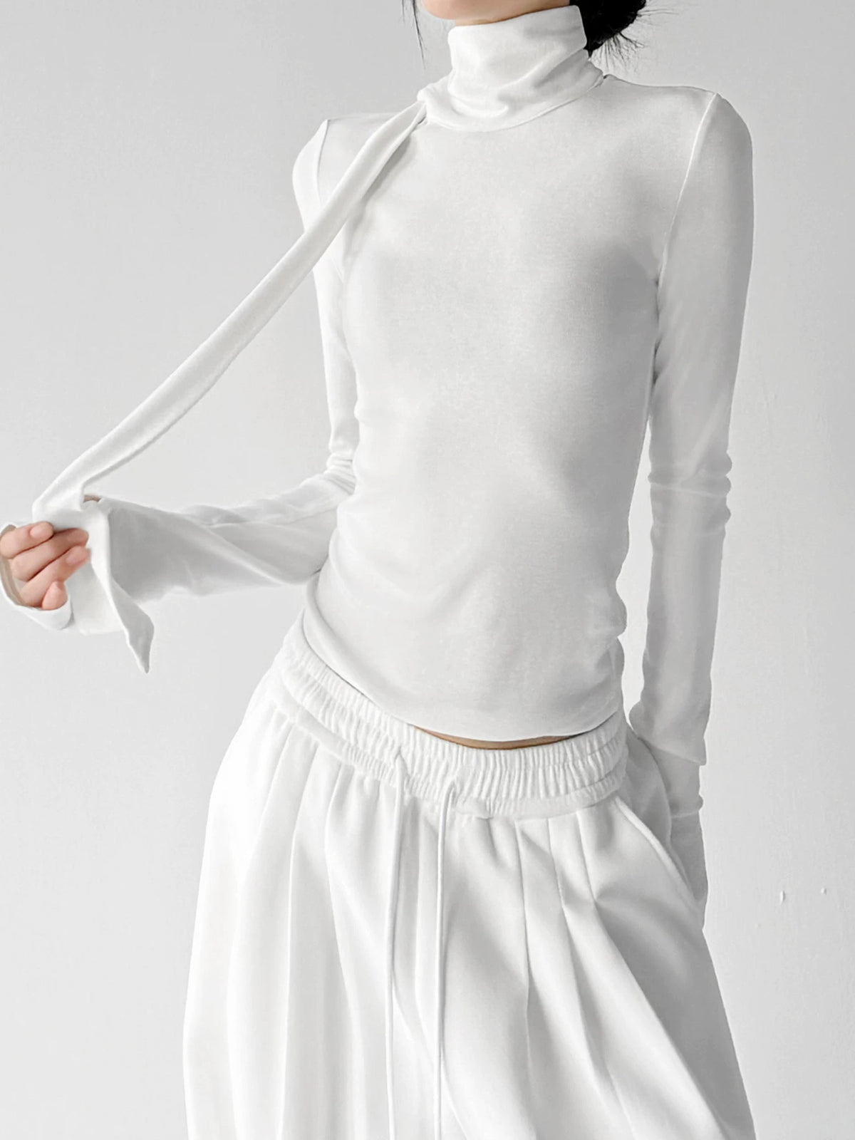 White scarf-neck long-sleeve top scarf detail - CT29285
