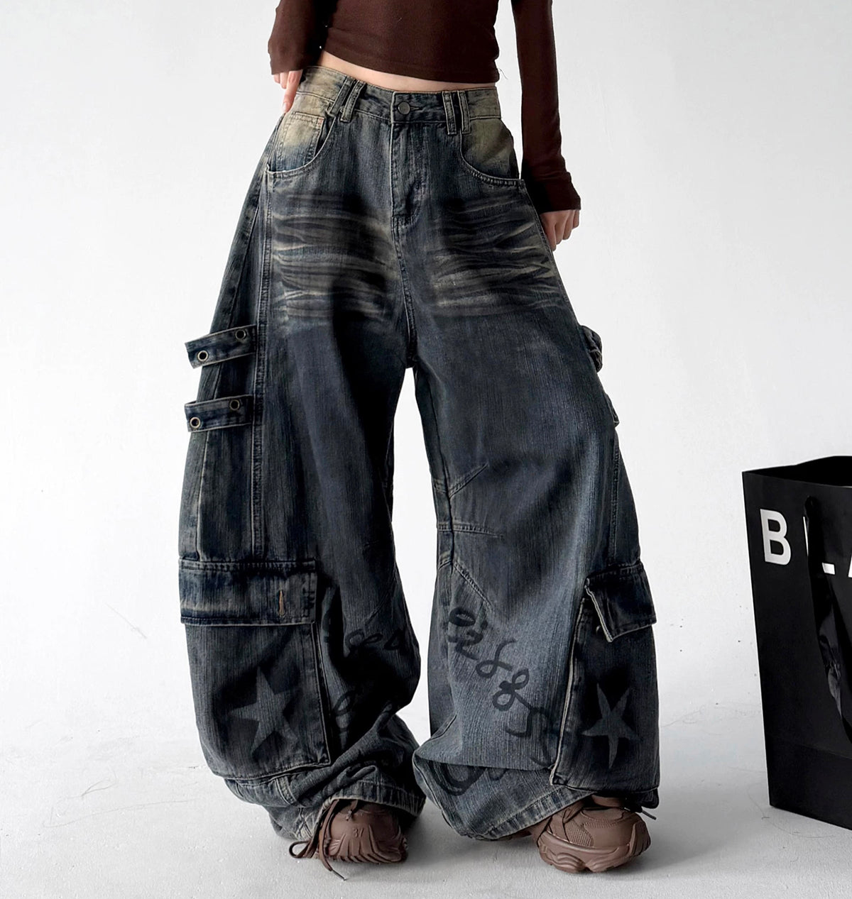 Dark Blue cargo baggy jeans, front view