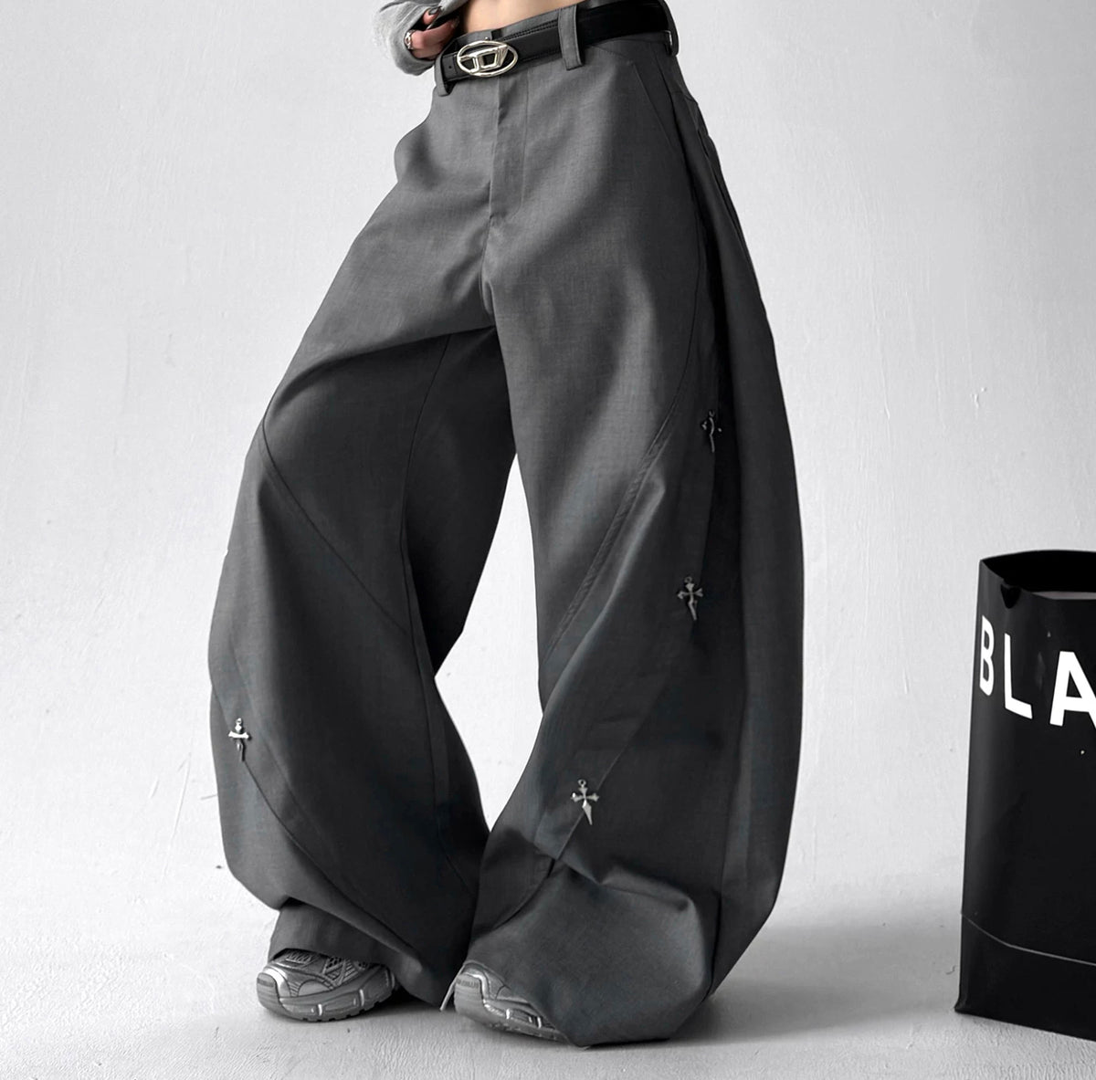 Star-detail pants - focused view 2