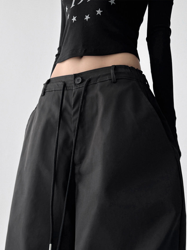 Women's cargo wide-leg pants in black, product view 1 — CT623