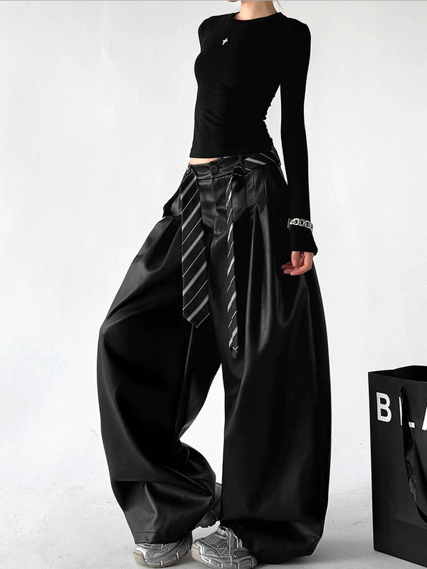 Black wide-leg PU pants side view - CT6267