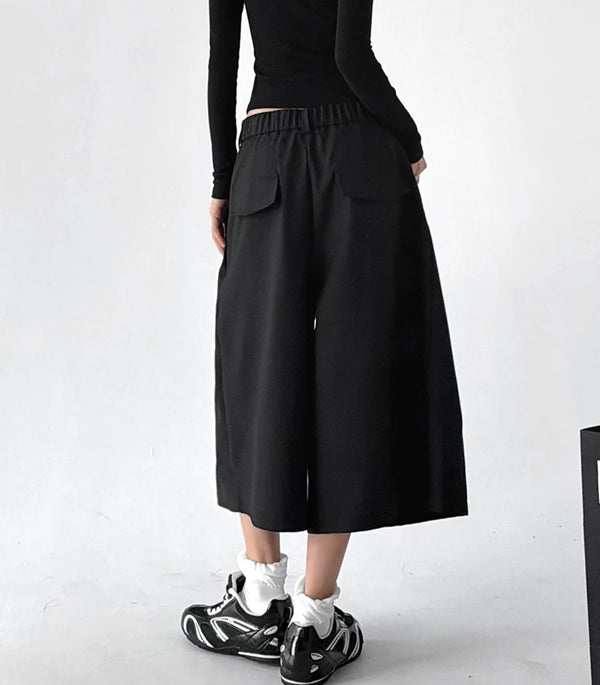 Black pleated culottes with tie back - CT6273