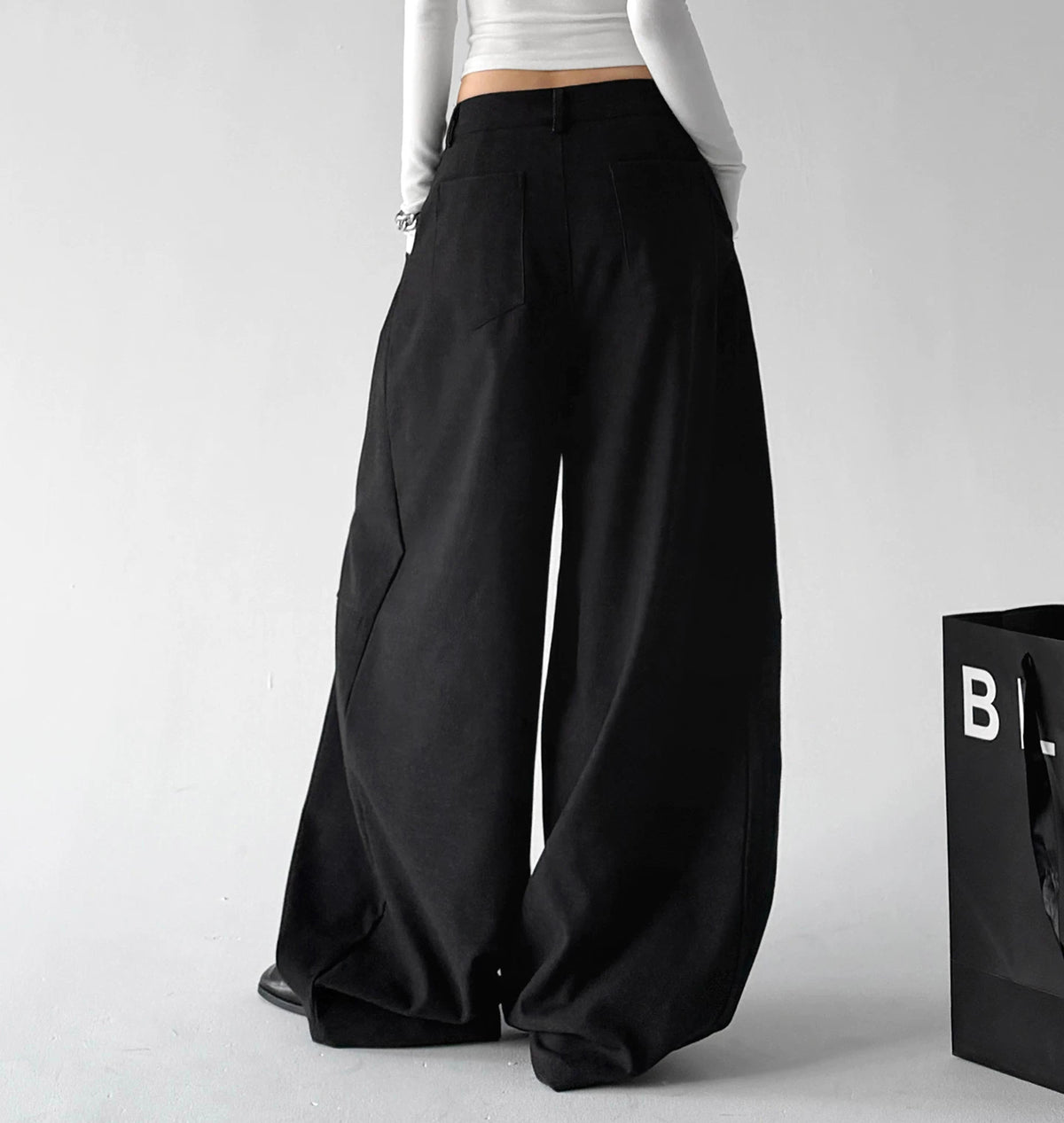 Black ruffled wide-leg pants back - CT6275