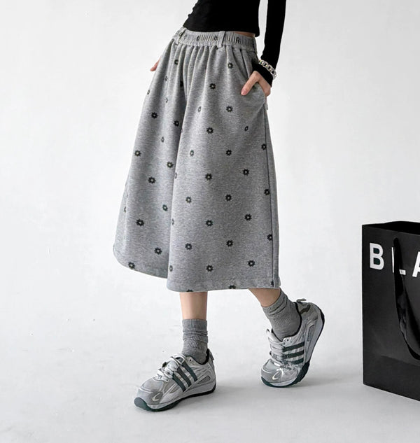 Gray wide leg pants, side view