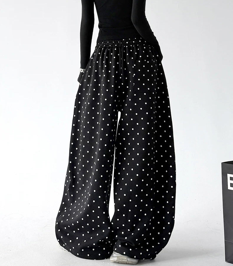 Black wide leg pants, back view