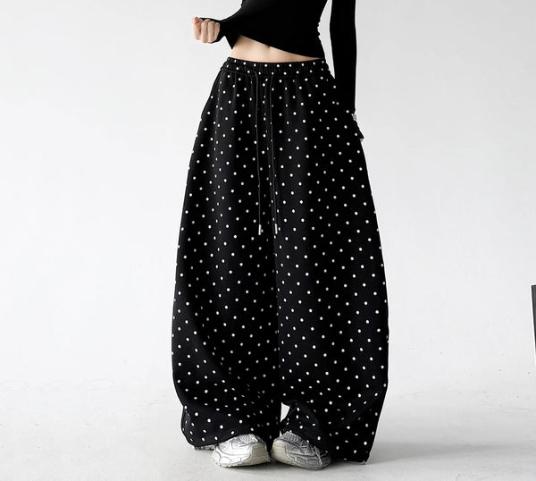 Black wide leg pants, front view