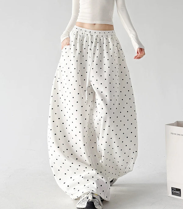 White wide leg pants, front view