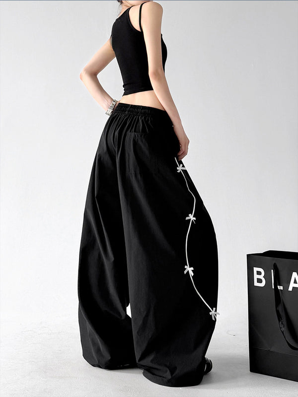Women's cargo wide-leg pants in black, product view 3 — CT66188