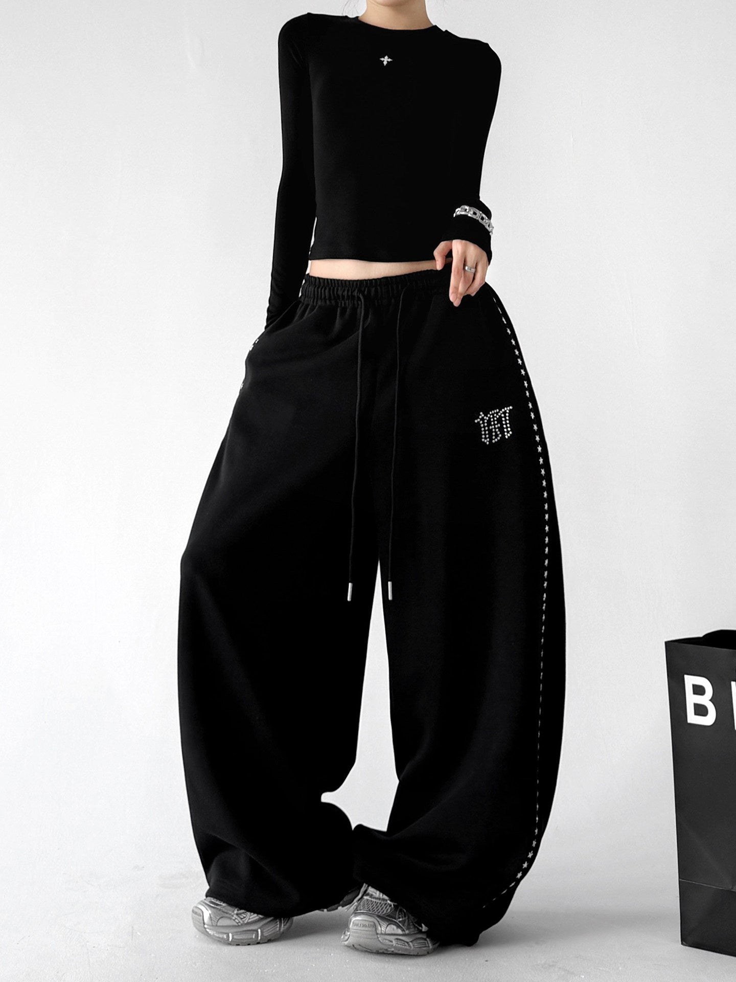 CT66211 wide leg sweatpants multi product view 05
