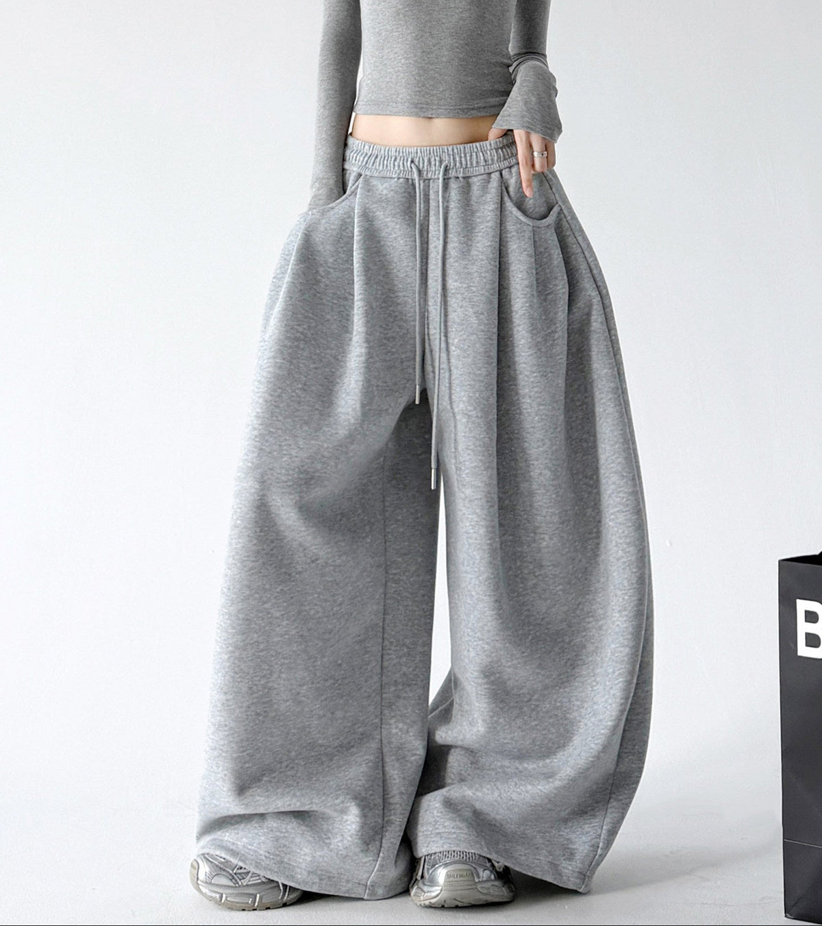 CT66218 wide leg sweatpants multi product view 04 Main image