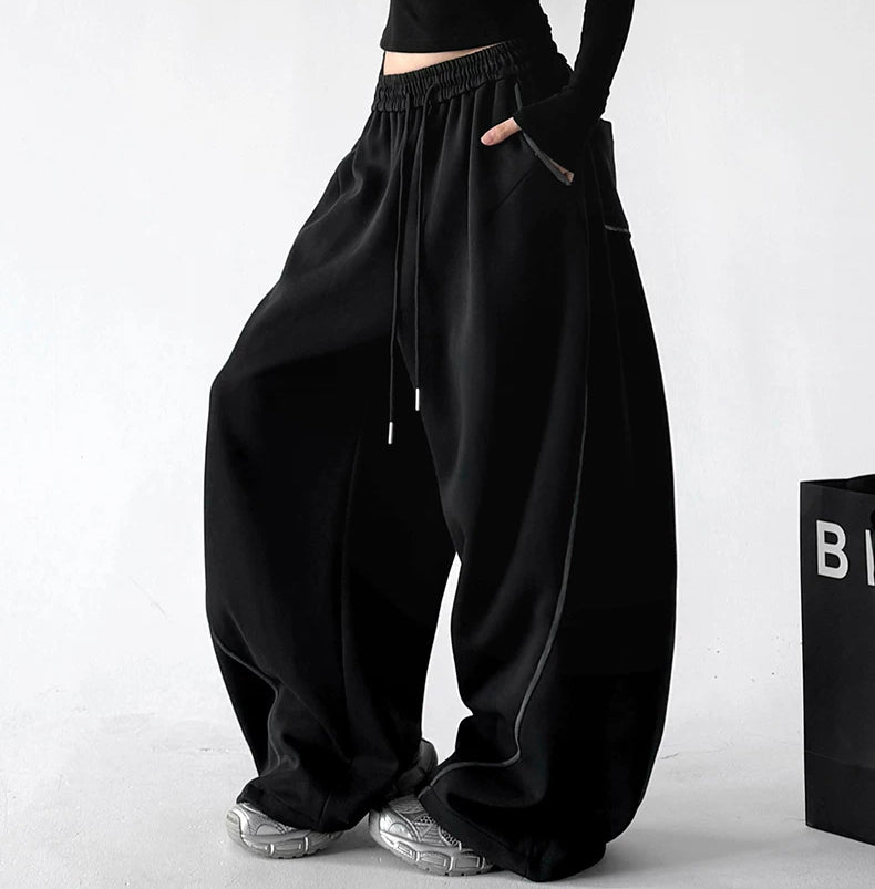 Curved-Seam Wide-Leg Sweatpants