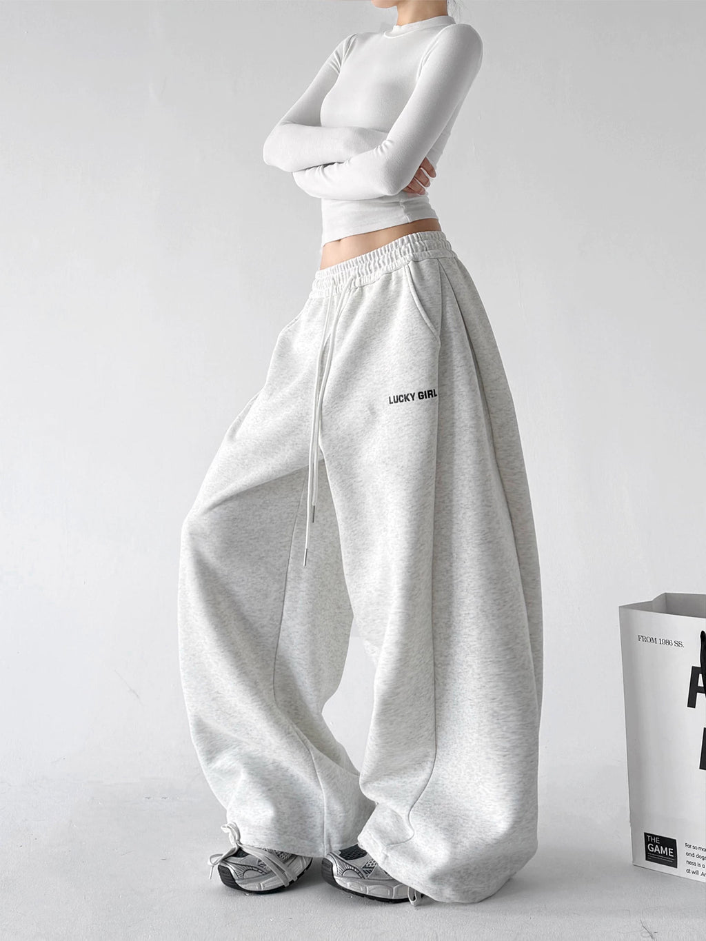 White Gray wide-leg pants, angled front view
