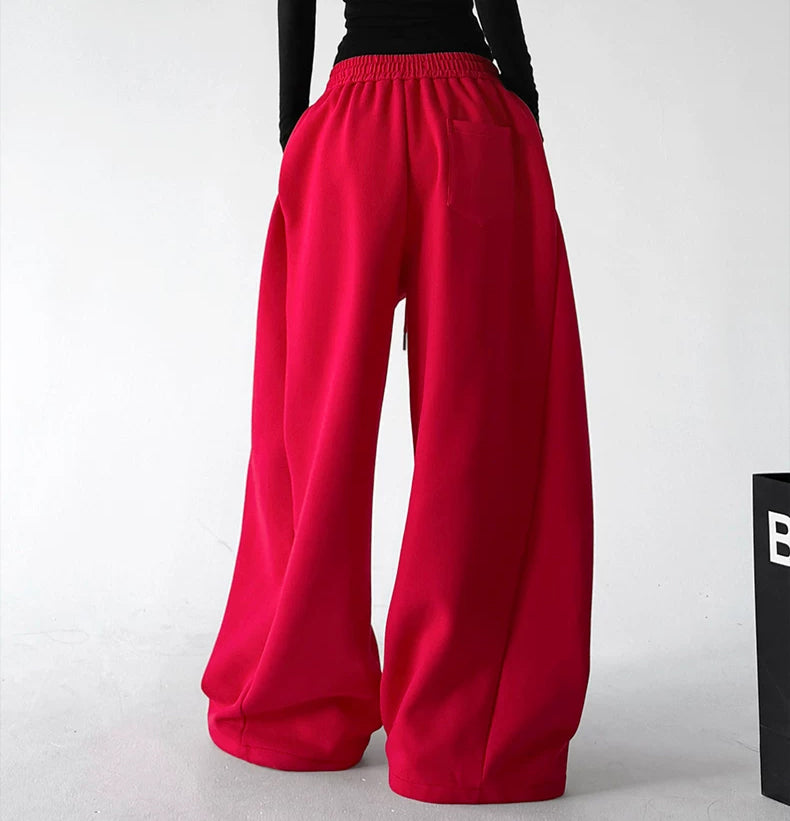 ct66252 letter print wide leg sweatpants red back 32 edgefix2 focus v2