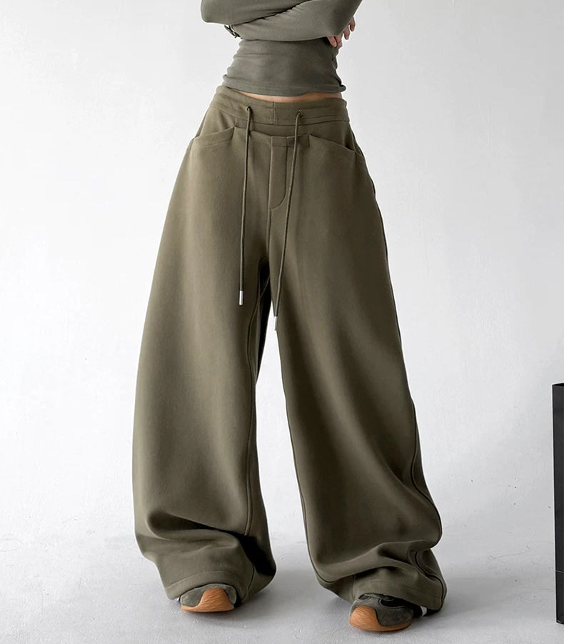 Wide-Leg-Sweathose mit Gürtelschlaufen