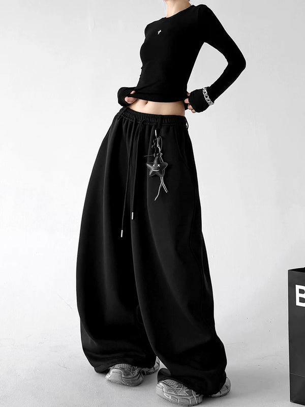 Black wide-leg pants front hands - CT66269