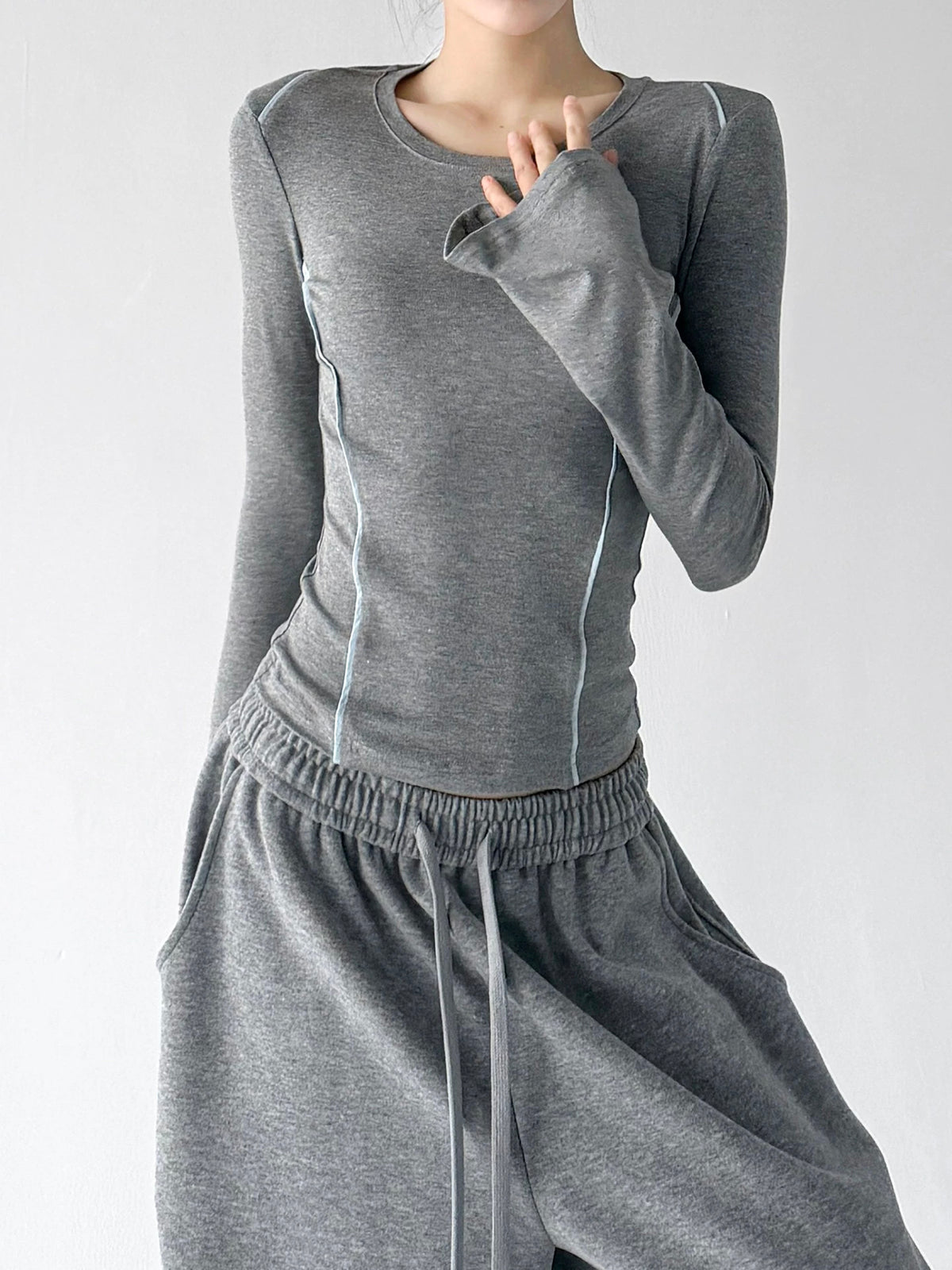 Gray contrast-piping top neckline detail - CT66278