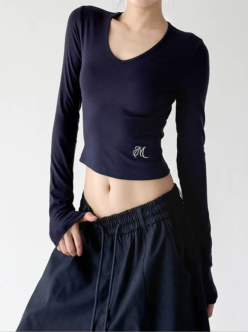 Navy Blue emblem top angled front - CT66281