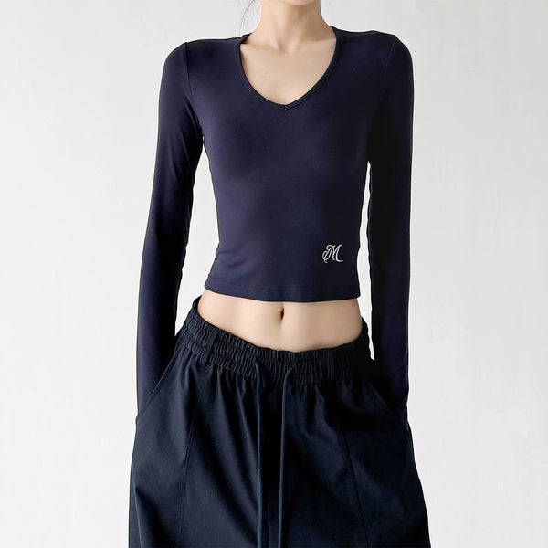 Navy Blue emblem top front - CT66281