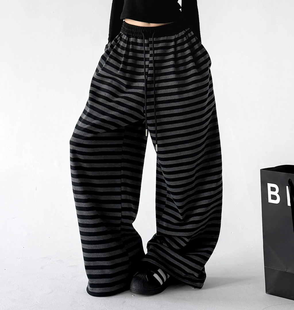 Black Gray striped wide-leg pants side - CT66298