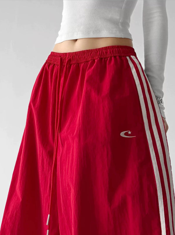 Red side-stripe wide-leg pants waist detail - CT66303