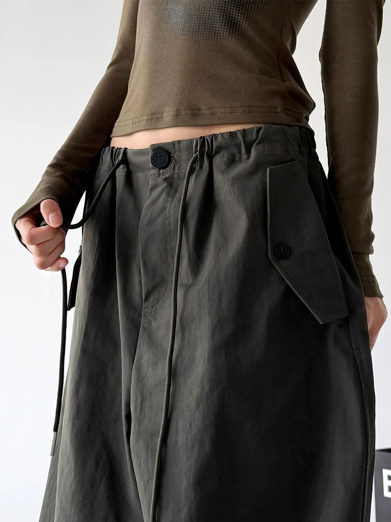 Army Green wide leg pants, waist detail view