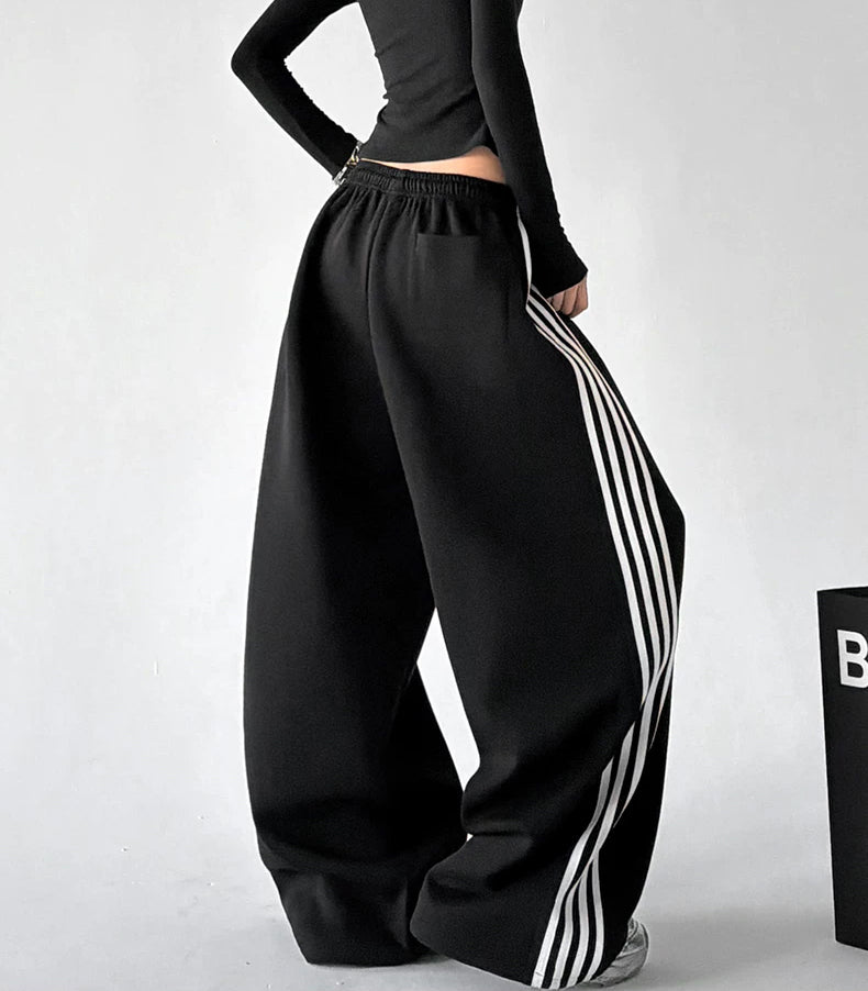Black wide leg pants, back view