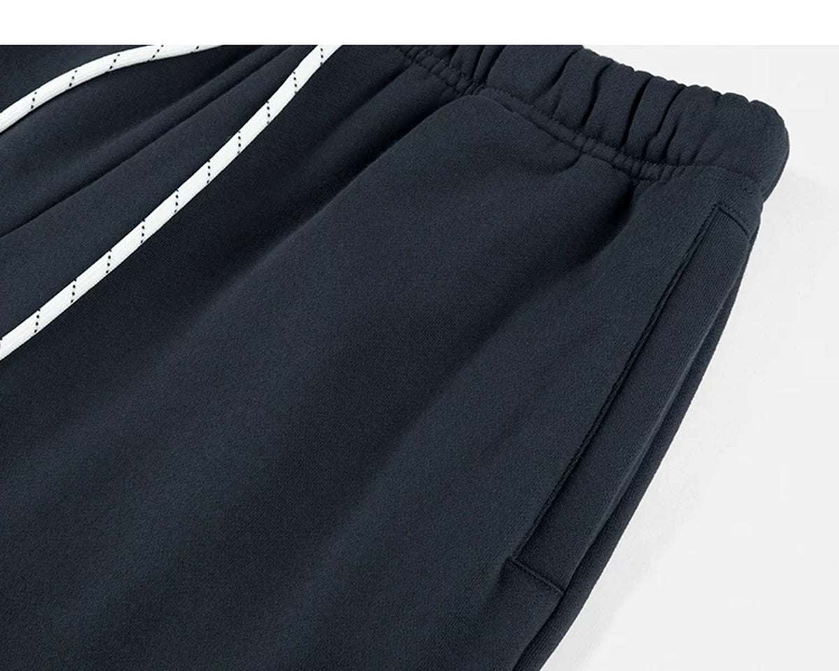 IDLT joggers, navy side pocket.