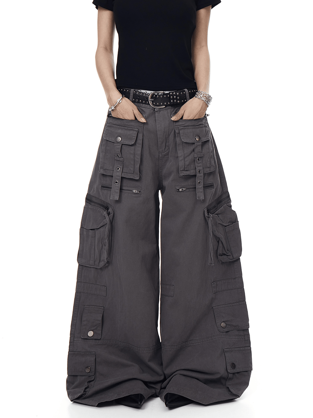 Deconstructed Multi - Pocket Wide - Leg Cargo Pants - COPPING THREADS - CT Select