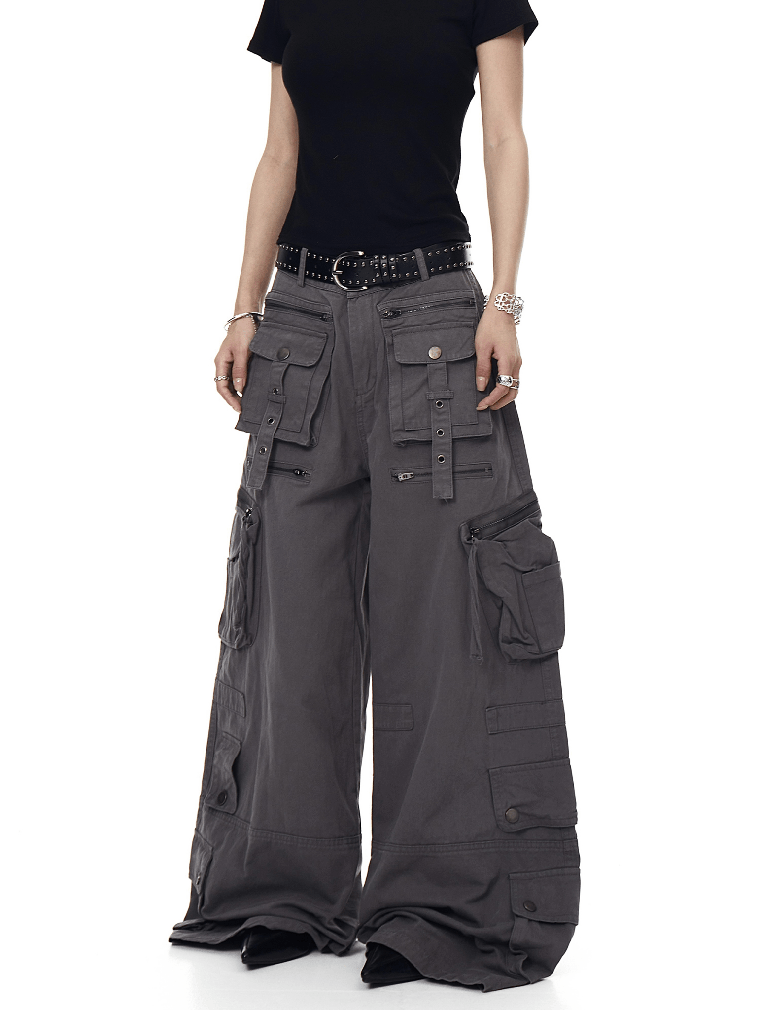 Deconstructed Multi - Pocket Wide - Leg Cargo Pants - COPPING THREADS - CT Select