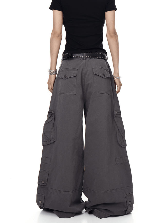Deconstructed Multi-Pocket Wide-Leg Cargo Pants Main Image