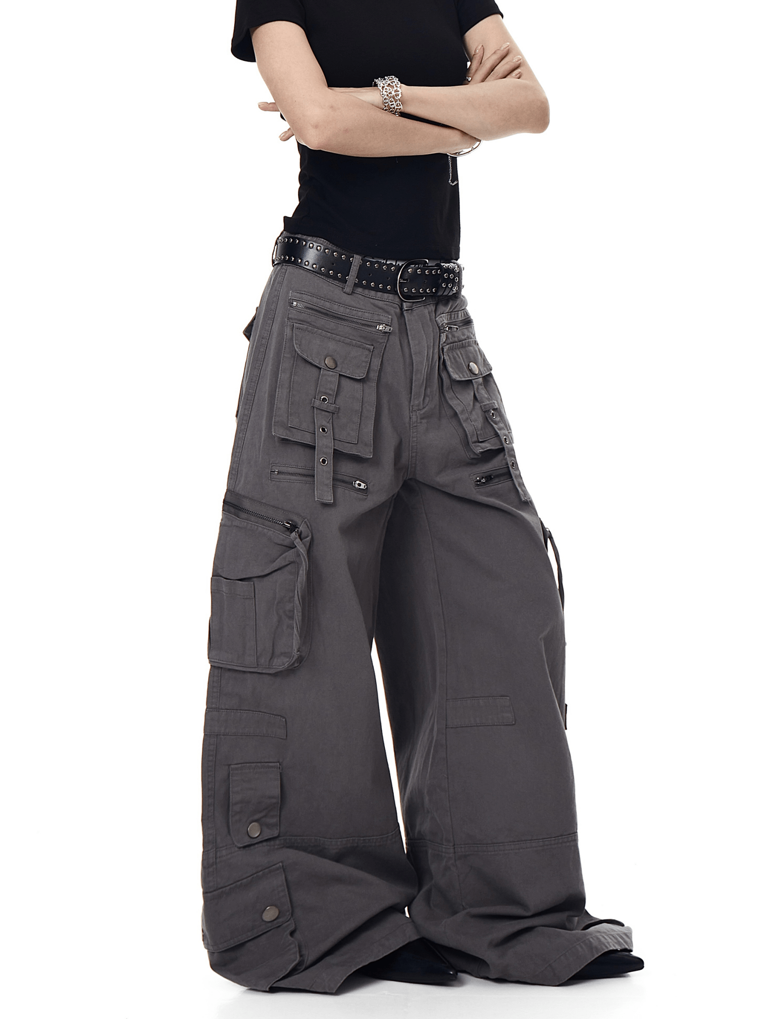 Deconstructed Multi - Pocket Wide - Leg Cargo Pants - COPPING THREADS - CT Select